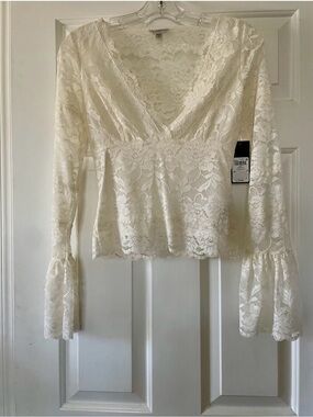 NWT $79 Guess Ivory Lace Blouse, XS, coquette, cottagecore, romantic